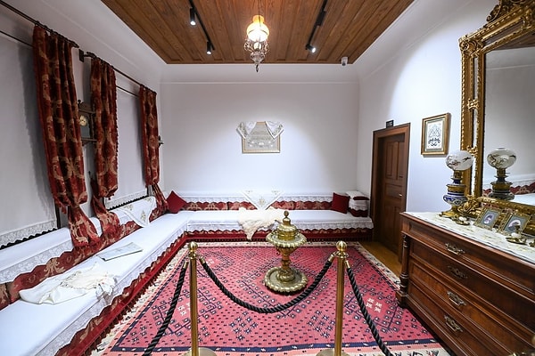 Restore edilen Atatürk'ün evinden görüntüler 👇