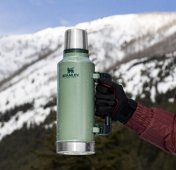 Stanley Classic Legendary Vakumlu Çelik Termos, haftanın çok satanları arasında yerini almış!