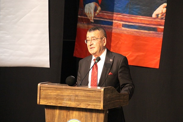 “İlçeyi kaybetmiş son belediye başkanı olmak istemiyorum.”