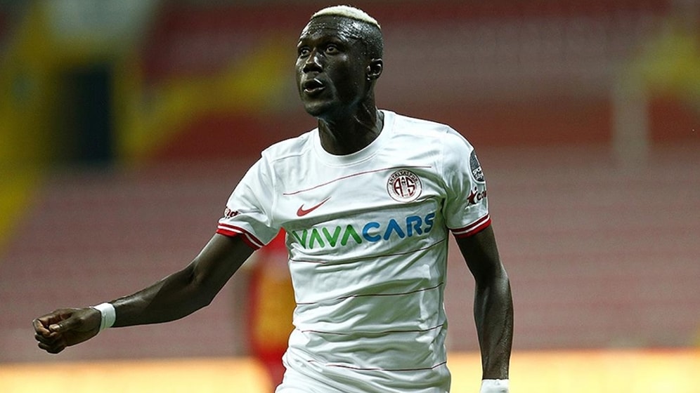 Bahis Yapan Futbolcular Açıklandı: Lisedeki Tek Yabancı Futbolcu Konyaspor’dan Alassane Ndao Oldu