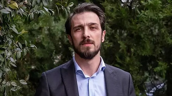 1. 'Mustafa' Emrah Altıntoprak, Kızılcık Şerbeti'nden neden ayrıldığını açıkladı.