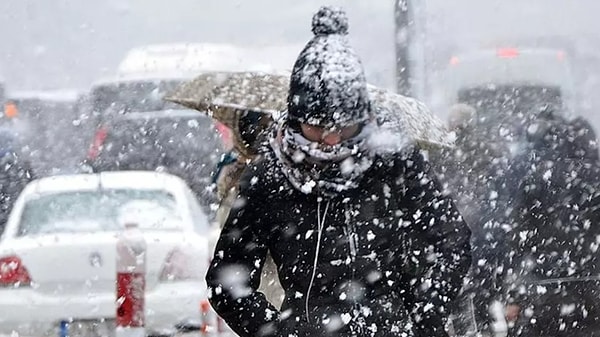 Meteoroloji ve AKOM yani hafta için peş peşe uyarılarda bulundu.