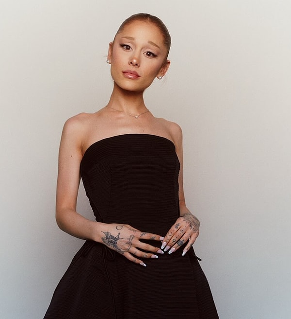 Ariana Grande’yi son iki yıldır en çok manşete taşıyan konulardan biri müzik kariyerinden çok fiziksel değişimi oldu.