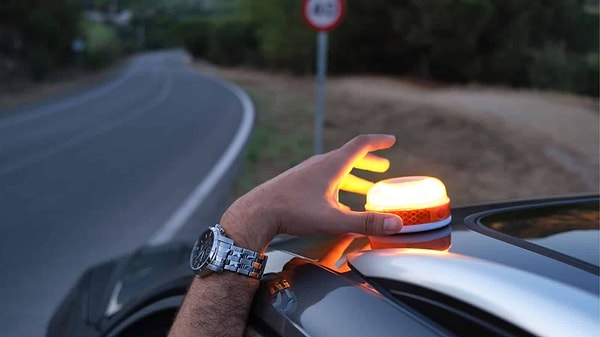 Trafik Genel Müdürlüğü (DGT) tarafından getirilen bu yeni zorunluluk, 1 Ocak 2026 tarihinde resmen başlayacak.