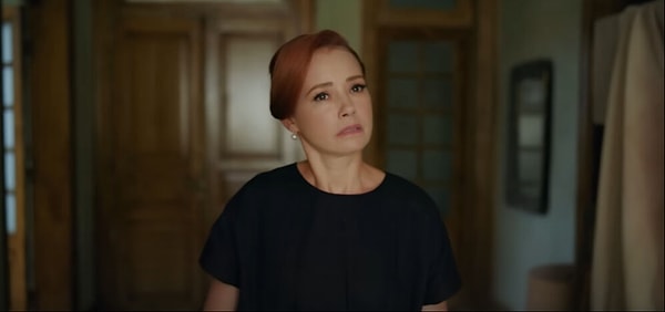 According to an exclusive report by Akif Yaman from Muhabironline, it has been learned that Özgü Namal and her children were involved in a traffic accident in the early hours of the morning.