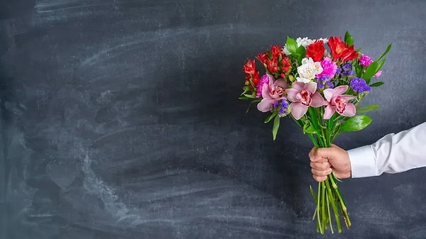 24 Kasım Öğretmenler Günü Resmi Tatil mi?