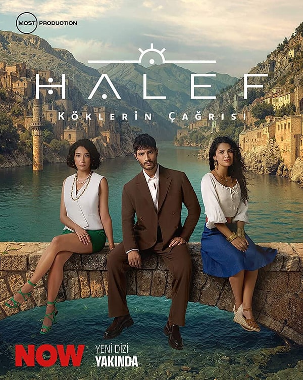 NOW ekranlarında yayınlanan dizi Most Production imzasını taşıyor; yapımcı koltuğunda Gül Oğuz, yönetmen koltuğunda Deniz Çelebi Dikilitaş oturuyor.