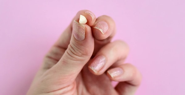 21 percent of the respondents reported having dreams about their teeth falling out.