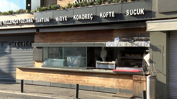 The restaurant was sealed off and four individuals were taken into custody.