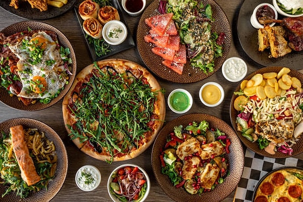 10. Sofrayı dolu gösterecek sunum hilesini deneyin.