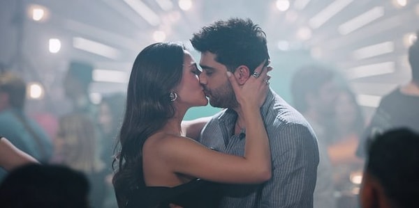 Önce Sıla Türkoğlu iddiasına bakalım.