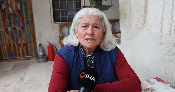 Emekli öğretmen İlhan Kavaklı’nın 55 yıl önce öğrenciyken başladığı kelimeleri tersten okuma sevdası hobisi oldu.