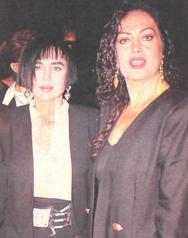 Türkan Şoray’ın bir dönem ciddi şekilde kilo aldığı, yüzünün ve vücudunun kortizon kullanımına bağlı olarak değiştiği öğrenilirken Sezen Aksu ile usta isme aynı teşhisin konulduğu öğrenildi.