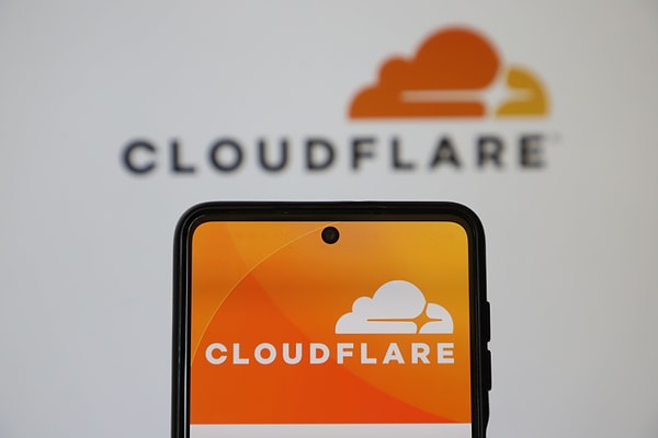 İnternet kesintisine neden olan Cloudflare nedir?