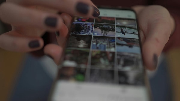 Sosyal medyada gördüğün hiçbir ilişki tam anlamıyla gerçek değil. O yüzden onları izlemeyi bir süreliğine bırak.