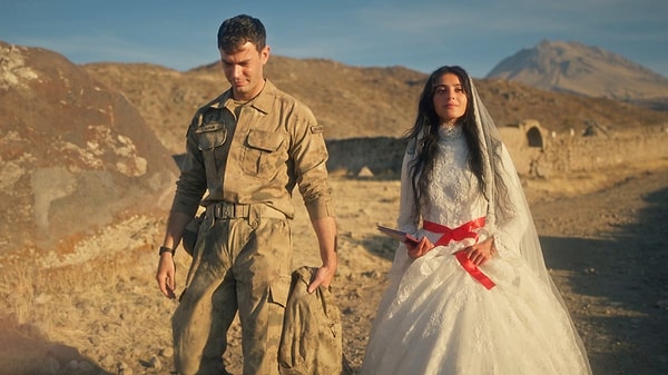 Aytaç Şaşmaz ve Helin Kandemir, Sevdiğim Sensin dizisiyle izleyici karşısına çıkmaya hazırlanıyor.