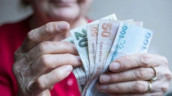 21 ilde emekli, dul ve yetim aylığı alanların sayısı o ildeki aktif çalışan sayısını aştı.