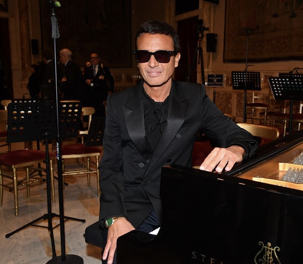 Bu kez seçimlerin şeffaf olmadığını iddia eden jüri üyesi müzisyen Omar Harfouch'in istifası gündem oldu.