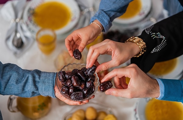 2026 Yılında İlk Sahur Ne Zaman? Bu Yıl İlk İftar Ne Zaman?