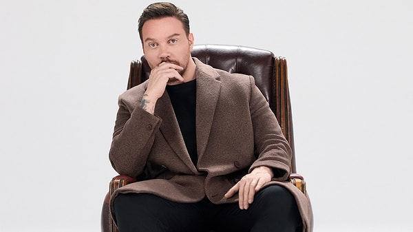 Sinan Akçıl, Tarkan'ın konser biletlerinin tükenmesine inanmamış.