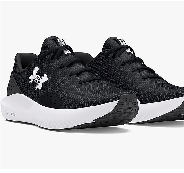 Koşu ve antrenman sırasında konforla performansı bir araya getiren harika bir model.