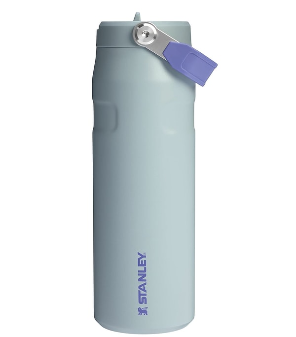 Gülümseten Kasım fırsatlarıyla öne çıkan Stanley IceFlow 2.0 Pipetli Su Şişesi, spor anlarında yanınızdan ayırmak istemeyeceğiniz kadar pratik bir ürün.