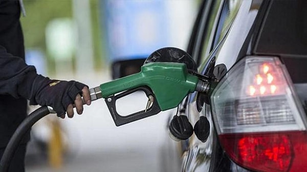Benzin Fiyatları Değişti mi? Benzine Zam ya da İndirim Var mı?