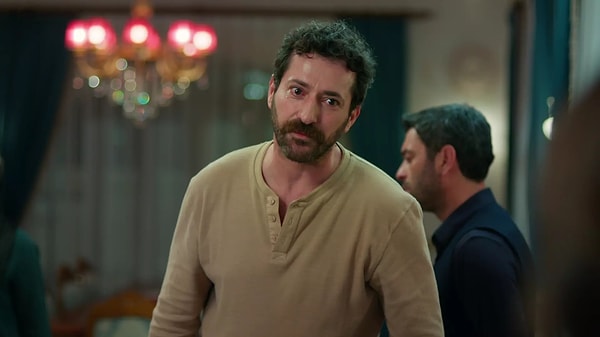 Kanal D ekranlarının sevilen dizisi Uzak Şehir, yine reytingleri altüst etti.