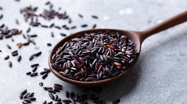 Siyah pirincin saymakla bitmeyen faydaları!