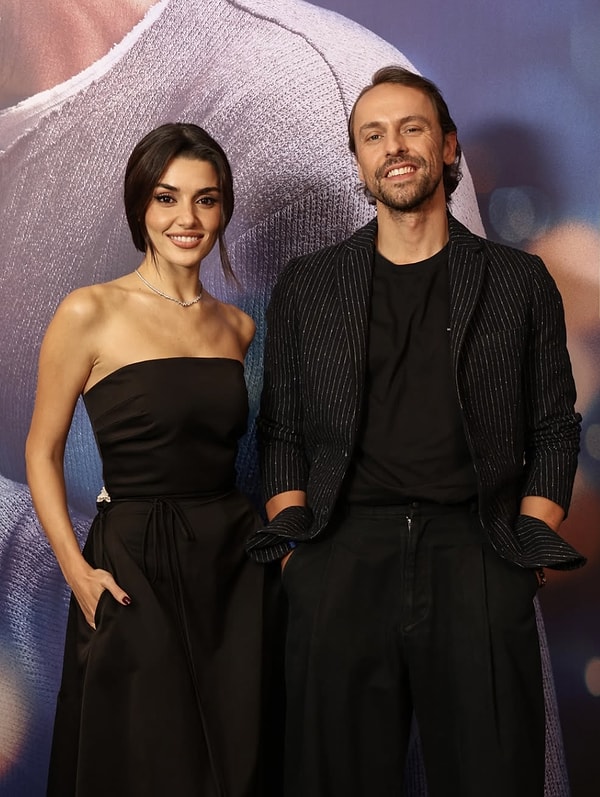 Ever since her breakup with Hakan Sabancı, Hande Erçel has been pouring all her energy into her work, and these days, it seems like she's everywhere we turn!