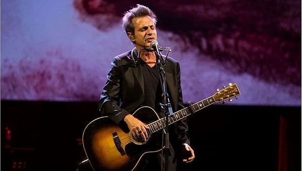 12. Teoman - "Paramparça"