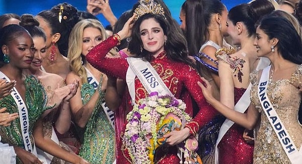 Miss Universe 2025 yarışması bir türlü gündemden düşmüyor.