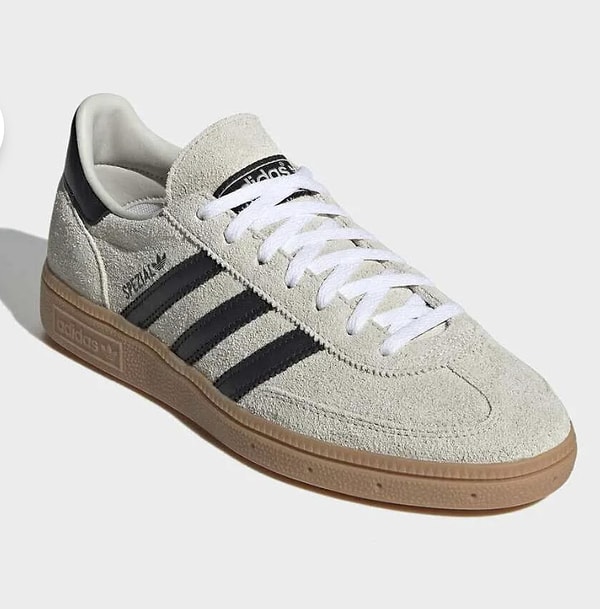 Adidas resmi mağazasında Blackfriday dönemi başladı! Tüm indirimlere ek sepette %25 indirim fırsatını kaçırma!