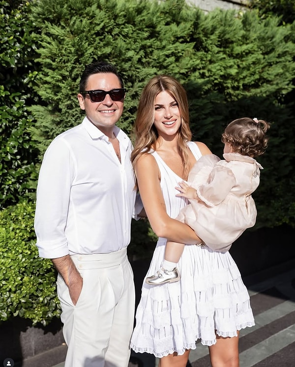 Bu seneye Türk magazin tarihine kazınan bir olayla damga vuran Hacı ve Nazlı Sabancı, zorlu zamanların altından el ele kalkmayı tercih etti.