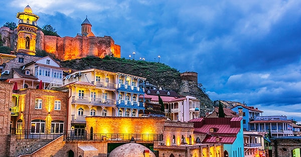 Gürcistan’a giden Türklerin en çok tercih ettiği üç şehir var; Batum, Tiflis ve Kutaisi.