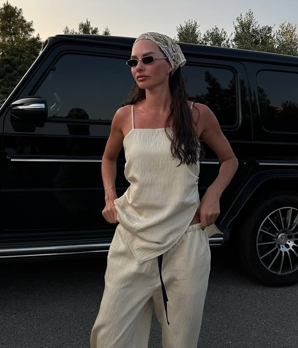 Yasemin Ergene'nin ekranlara dönüp dönmeyeceği merak edilirken, sosyal medyada artan iş birlikleri sonrası kendisinin aylık kazancıyla ilgili iddialar dudak uçuklattı!