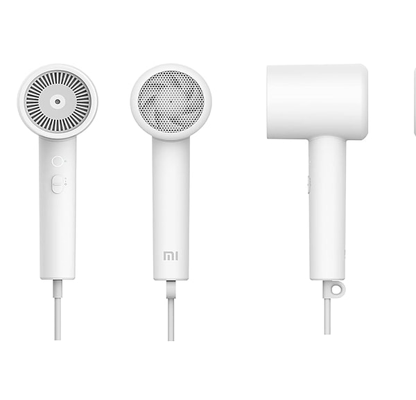 Günlük saç bakımını pratik ve profesyonel bir deneyime dönüştürmek isteyenler için kesinlikle göz atılması gereken bir model.