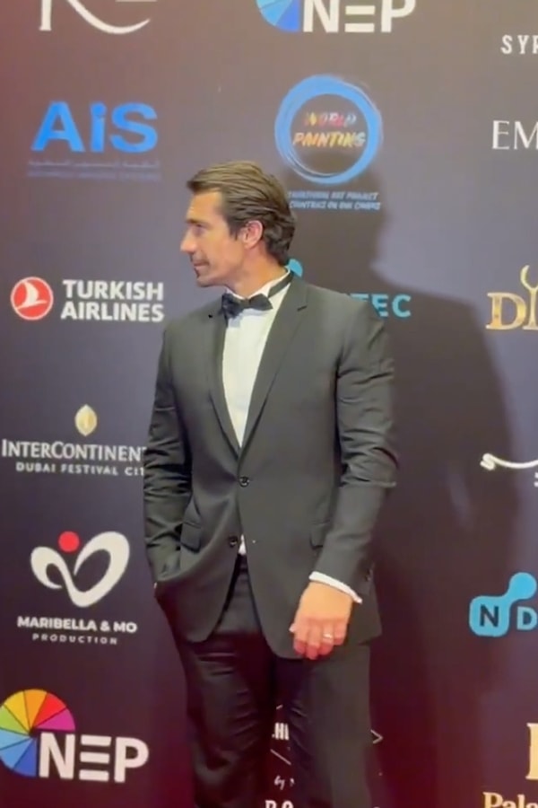 Distinctive International Arab Festivals Awards, her yıl Dubai’de gerçekleştirilen ve Arap dünyasıyla birlikte uluslararası isimleri de onurlandıran bir ödül töreni olarak öne çıkıyor.