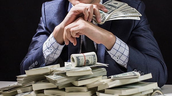 Raporda öne çıkan bir diğer önemli detay ise lüks tüketici kitlesinin giderek küçülmesi oldu.