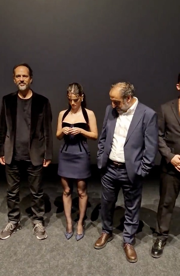 Sezonun en merak edilen yapımlarından biri olan Erken Kış filminin galası geçtiğimiz akşam gerçekleştirildi.