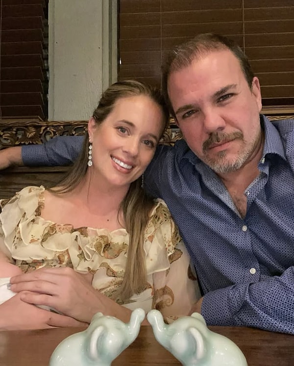 Şimdilerde Florida’da yaşamını sürdüren Tolga Karel, dört çocuk babası olarak yeni hayatının her anını aile odaklı bir şekilde geçiriyor.