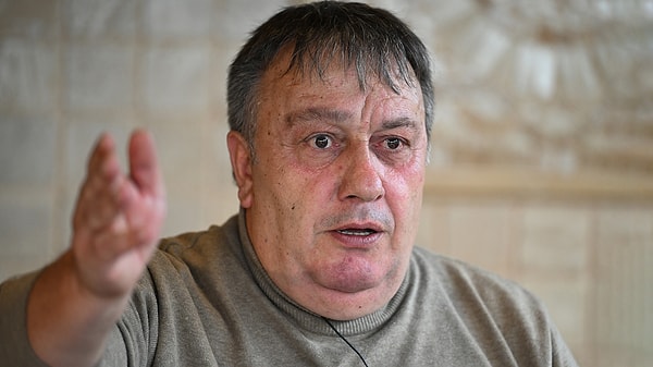 Konser çıkışında Gece Muhabiri Samet Aday’ın sorularını yanıtlayan Karadeniz müziğinin ünlü ismi İsmail Türüt, Papa’nın Türkiye’ye gelişine dair yaptığı açıklamalarla sosyal medyanın gündemine oturdu.