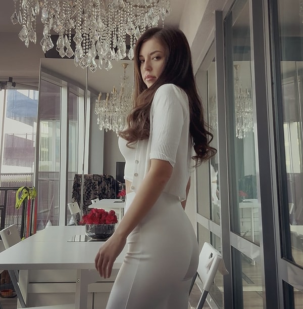 Aygün Aydın - Londra