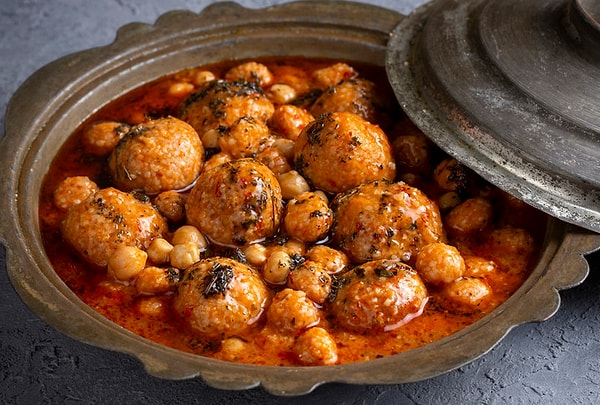 2. Akdeniz'den Analı Kızlı Çorbası