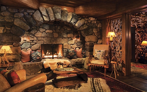 Sıcak ışıkla evi huzur dolu bir atmosfere dönüştürmek içsel dengeyi de bir o kadar güçlendiriyor.