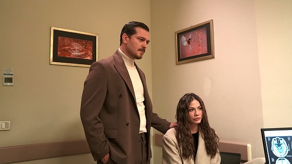 Eşref Rüya, kasım ayı reytinglerinde de büyük başarıya imza attı.