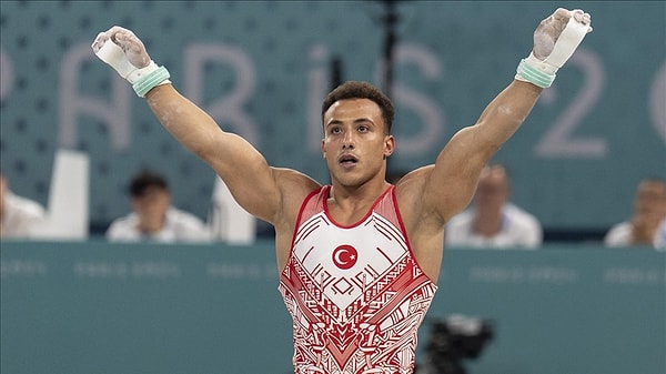 Adem Asil’in cimnastikteki başarılıları devam ediyor.