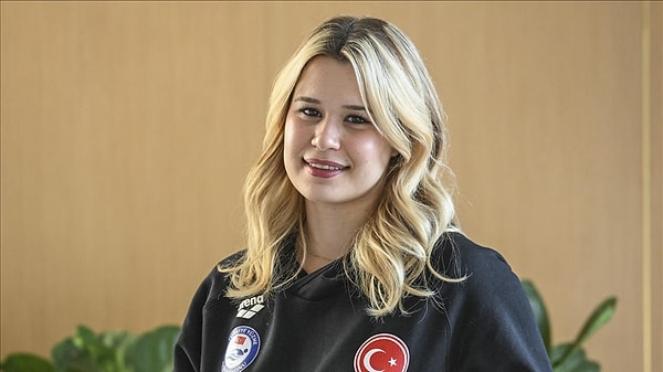 Defne Kurt, Dünya Para Yüzme Şampiyonası’na damga vurdu.