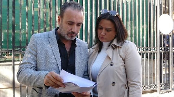 Dolandırıcılar kendilerini arsa sahibi ve emlakçı olarak tanıttı.