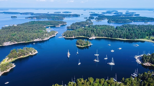 Dünya lideri tropik bölgeler değil, tam 267 bin adasıyla İsveç!